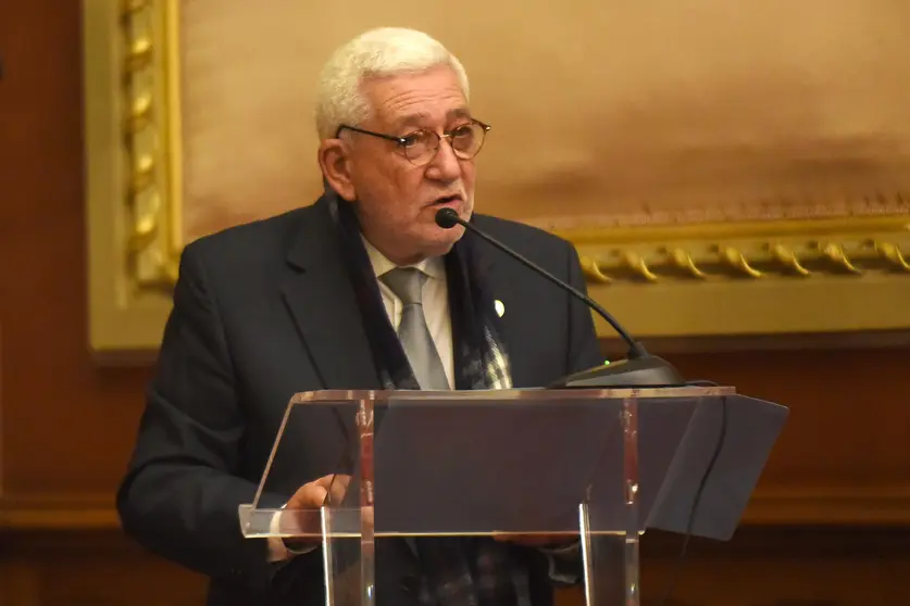 ANTONIO MOLANO FERNANDEZ