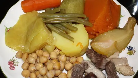 puchero-canario-1