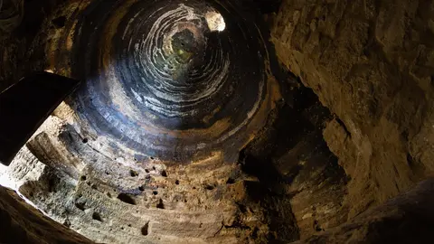 INTERIOR-DE-LA-CUEVA-6-DE-RISCO-CAIDO