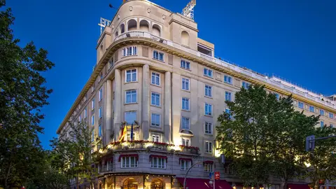HOTEL WELLINGTON