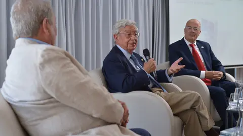 Enrique Sancho, Rafael Ans&oacute;n y Miguel Angel Gonz&aacute;lez Su&aacute;rez