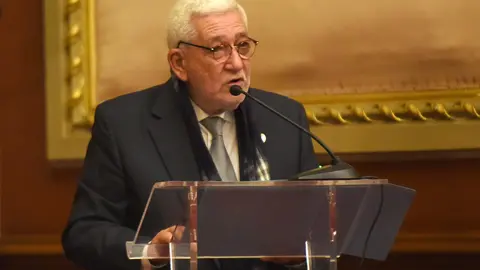 ANTONIO MOLANO FERNANDEZ