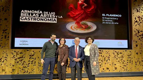De izda. a dcha.: Coco Montes, Blanca del Rey, Rafael Ans&oacute;n e Isabel Fuentes