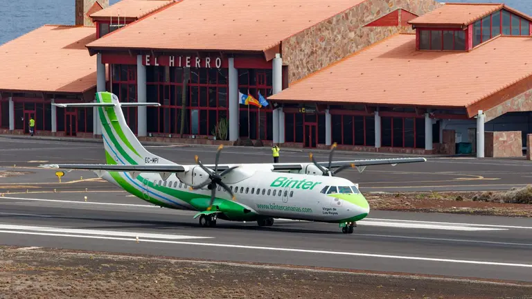 España recibió 11,1 millones de pasajeros aéreos internacionales en mayo, un 5,8% más que en el mismo mes del año pasado